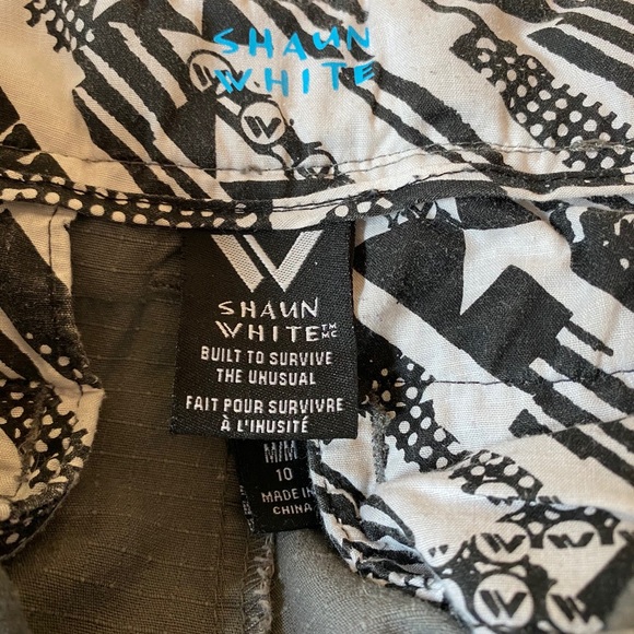 Shawn White Boys Gray Shorts - Picture 11 of 14